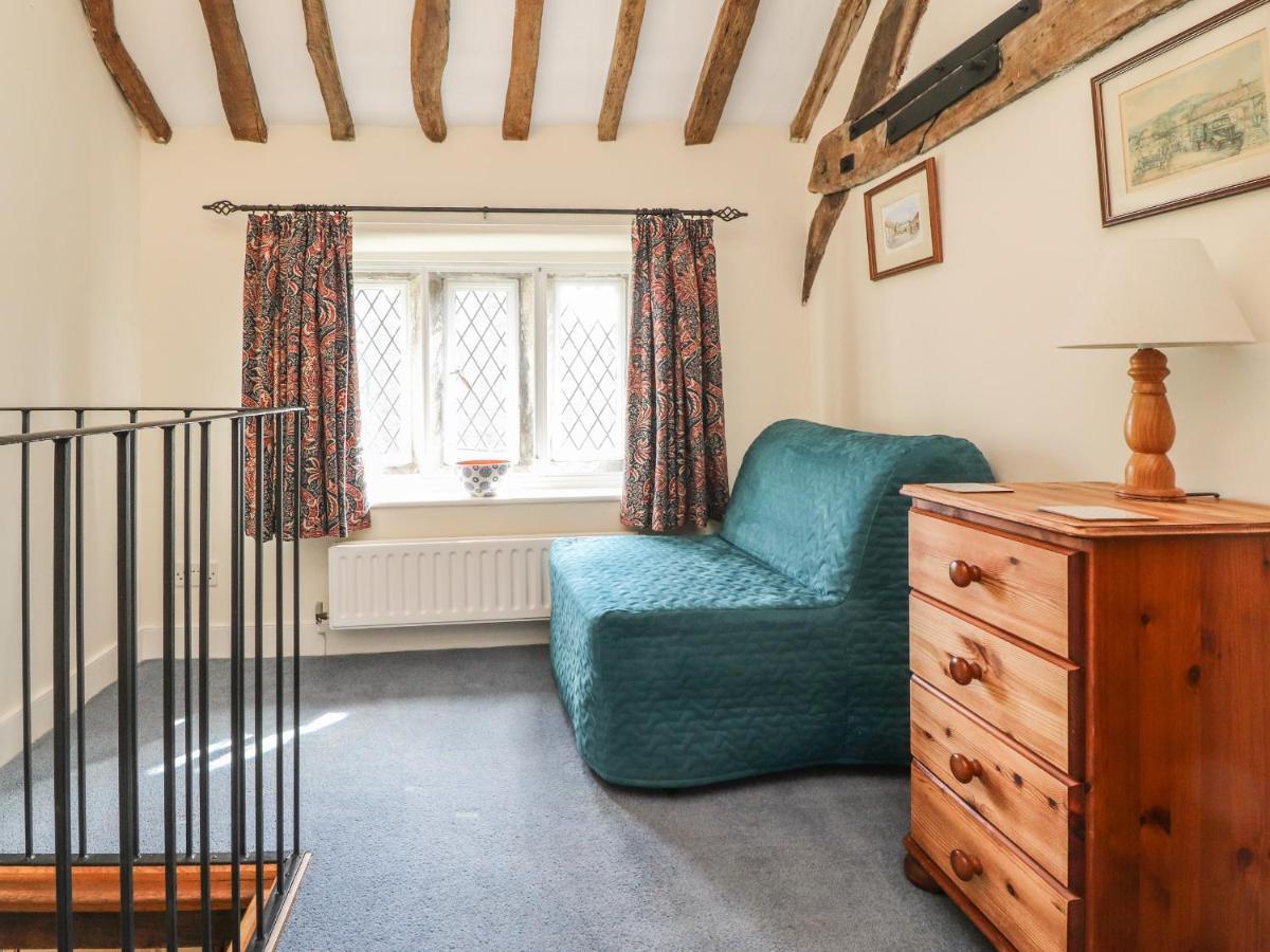 Beehive Cottage Bentham ภายนอก รูปภาพ