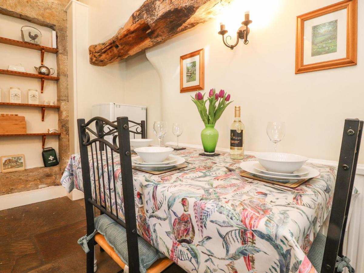 Beehive Cottage Bentham ภายนอก รูปภาพ